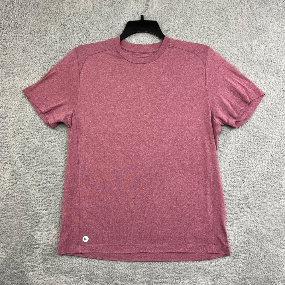 Untuckit T Shirt Mend Medium Light Red Performance Athletic Comfort Tee